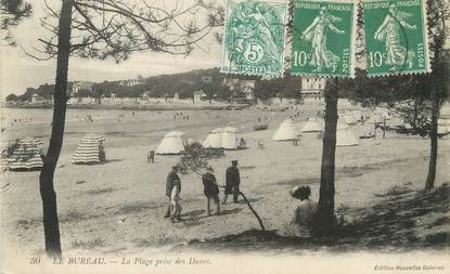 / CPA FRANCE 17 "Le Bureau, la plage prise des Dunes"