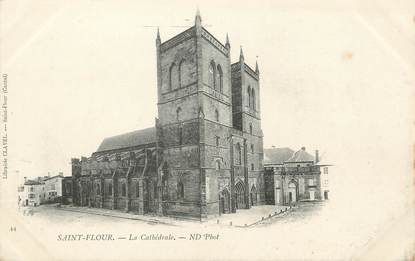 / CPA FRANCE 15 "Saint Flour, la cathédrale"