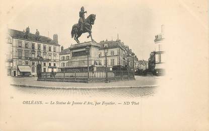 / CPA FRANCE 45 "Orléans, la statue de Jeanne d'Arc"