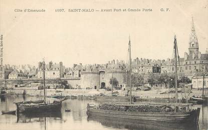 / CPA FRANCE 35 "Saint Malo, avant port et grande porte"