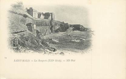 / CPA FRANCE 35 "Saint Malo, les remparts "