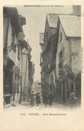 / CPA FRANCE 35 "Vitré, rue Beaudrairie"