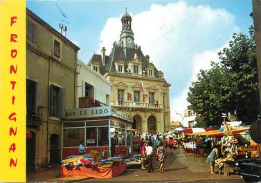 / CPSM FRANCE 34 "Frontignan, l'hôtel de ville"