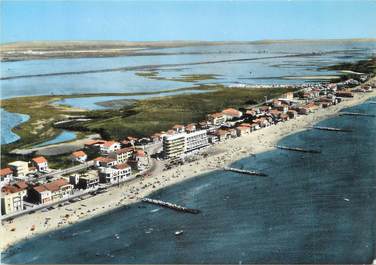 / CPSM FRANCE 34  "Palavas les Flots, vue aérienne sur la plage "