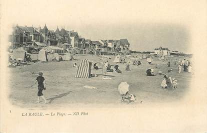 / CPA FRANCE 44 "La Baule, la plage"