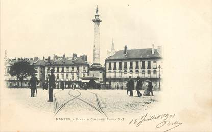 / CPA FRANCE 44 " Nantes, place et colonne Louis XVI"
