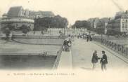 44 Loire Atlantique / CPA FRANCE 44 " Nantes, le pont de la Rotonde et le château"