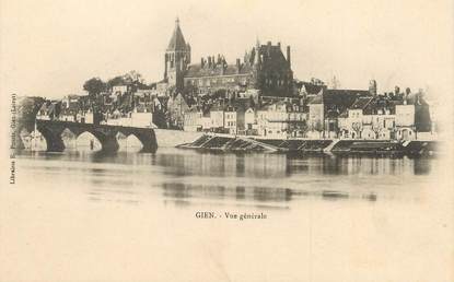 / CPA FRANCE 45 "Gien, vue générale "