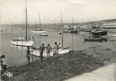 / CPSM FRANCE 35 "Cancale, la port à marée haute"