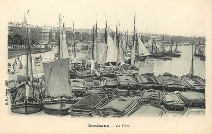 / CPA FRANCE 33 " Bordeaux, le port"