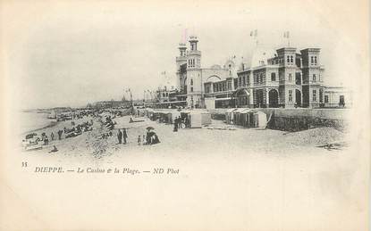 / CPA FRANCE 76 "Dieppe, le casino et la plage "