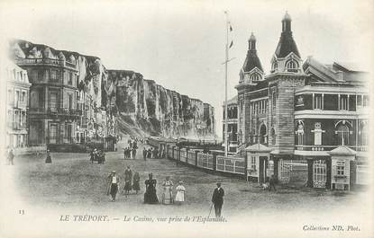 / CPA FRANCE 76 "Le Tréport, le casino, vue prise de l'esplanade"