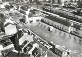 36 Indre / CPSM FRANCE 36 "Châteauroux, la gare routière et la gare SNCF"