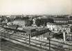 / CPSM FRANCE 36 "Châteauroux, la gare et vue générale"