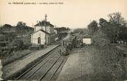 44 Loire Atlantique CPA FRANCE 44 "Thouaré, la gare" / TRAIN