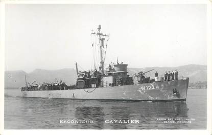 CPA MARINE MILITAIRE / BATEAU "Escorteur Cavalier"