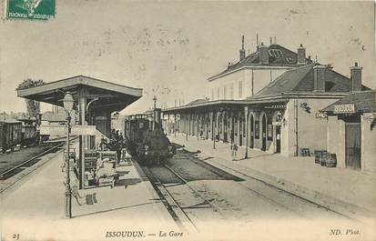 CPA FRANCE 36 "Issoudun, la gare" / TRAIN