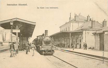 CPA FRANCE 36 "Issoudun, la gare" / TRAIN