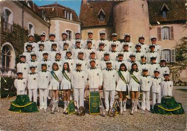 / CPSM FRANCE 36 "Velles" / MAJORETTES