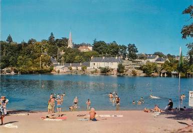 / CPSM FRANCE 37 'Château La Vallière, le lac et la baignade"