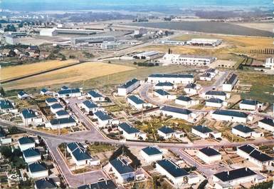 / CPSM FRANCE 37 'Château Renault, le Ruau, vue aérienne"