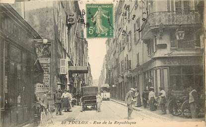 CPA FRANCE 83 "Toulon, rue de la République"