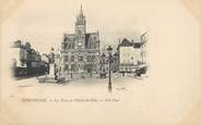 60 Oise / CPA FRANCE 60 " Compiègne, la place de l'hôtel de ville"