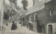 29 Finistere CPA FRANCE 29 "Pont Croix, le bas de la rue Cher"