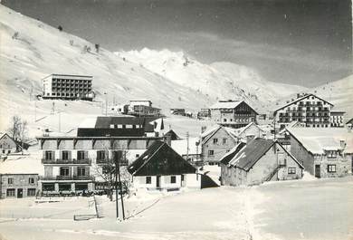 / CPSM FRANCE 38 "Les Deux Alpes, Alpe de Venosc, vue générale"