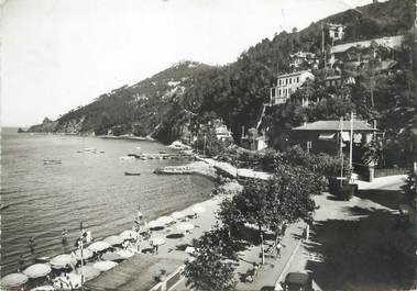 / CPSM FRANCE 06 "Théoule sur Mer, un coin de la baie et la plage"