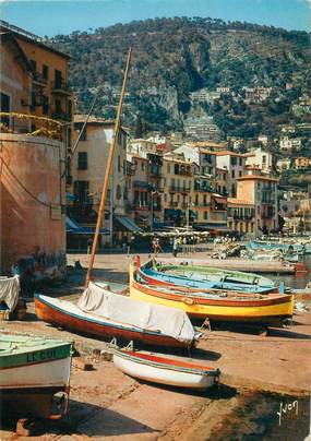 / CPSM FRANCE 06 "Villefranche sur Mer, un coin du port et le quai Courbet"