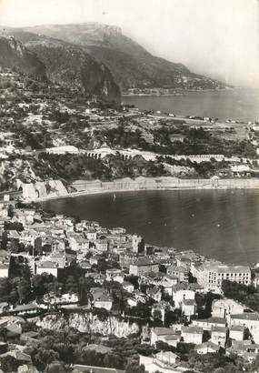 / CPSM FRANCE 06 "Villefranche sur Mer, plage de passable et rade de Saint Jean Cap Ferrat"