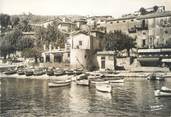 06 Alpe Maritime / CPSM FRANCE 06 "Villefranche sur Mer, un coin du port "