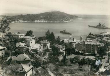 / CPSM FRANCE 06 "Villefranche sur Mer, vue sur la rade et le Cap Ferrat"