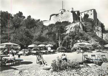 / CPSM FRANCE 06 "Cannes, ile Sainte Marguerite, bar restaurant à la Guérite, la terrasse et le fort du masque de fer"