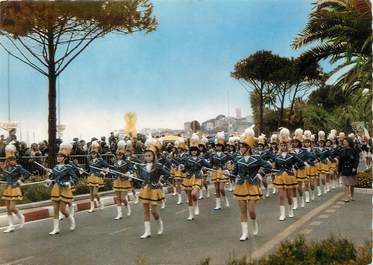 / CPSM FRANCE 06 "Cannes" /  MAJORETTES