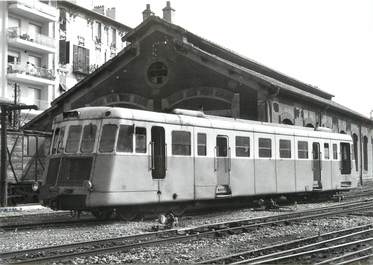 / CPSM FRANCE 06 "Nice, l'autorail Renault" / TRAIN