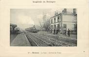 22 Cote D'armor CPA FRANCE  22 "Broons, la gare" / TRAIN