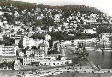 / CPSM FRANCE 06 "Nice, le port, la promenade"