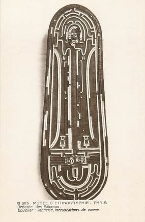 CPA OCEANIE "Iles Salomon, bouclier" / ARCHEOLOGIE