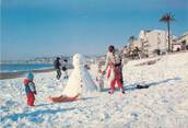 06 Alpe Maritime / CPSM FRANCE 06 "Nice sous la neige, bonhomme de neige sur la plage 1985"