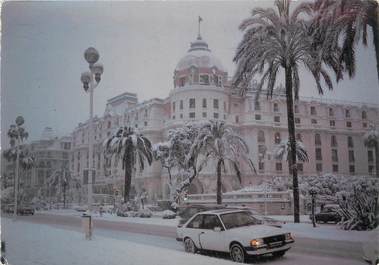 / CPSM FRANCE 06 "Nice sous la neige, l'hôtel Negresco, promenade des anglais"