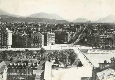 / CPSM FRANCE 38 "Grenoble, station de Grand Tourisme"