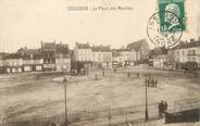 36 Indre / CPA FRANCE 36 "Issoudun, la place des Marchés"