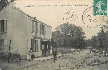 / CPA FRANCE 93 "Vaujours, restaurant du pont de Villepinte sur le canal de l'Ourcq"