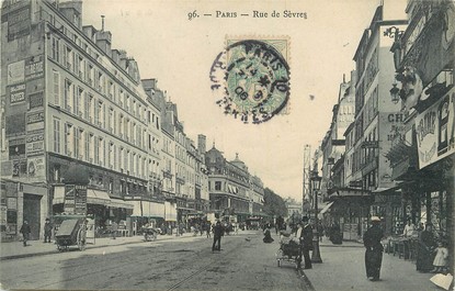 / CPA FRANCE 75006 "Paris, rue de Sèvres"