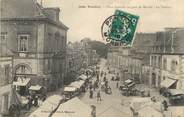 56 Morbihan / CPA FRANCE 56 "Pontivy, place Leperdit un jour de marché, le théâtre"