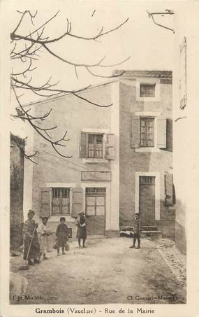 / CPA FRANCE 84 "Grambois, rue de la mairie"