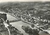 41 Loir Et Cher / CPSM FRANCE 41 "Montrichard, vue aérienne sur le Cher et la ville"