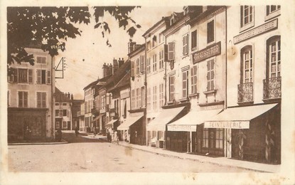 / CPA FRANCE 71 "Verdun sur le Doubs, place et rue de la Liberté"